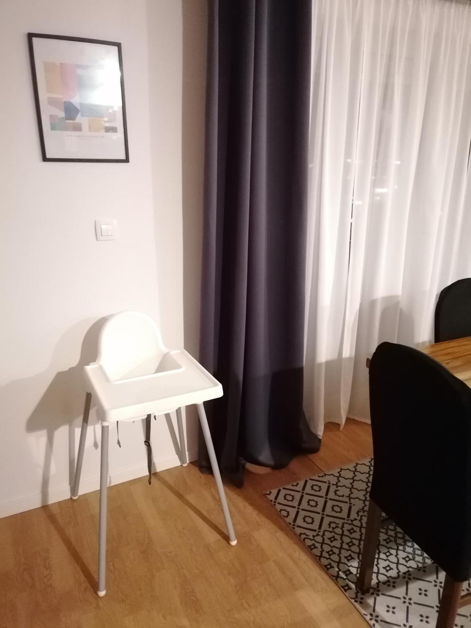 Apartment Near The Sea-Self Check-In Podstrana Exterior photo